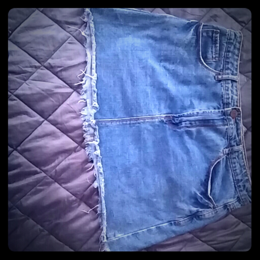 Jean mini skirt